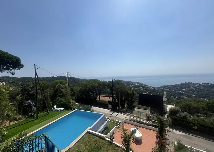 Casa Con Hermosas Vistas A La Costa * Lloret de Mar