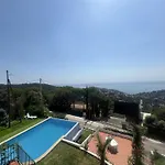 Casa Con Hermosas Vistas A La Costa * 滨海略雷特