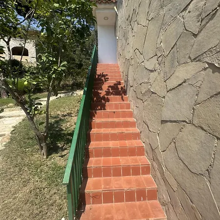 Casa Con Hermosas Vistas A La Costa Hébergement de vacances *