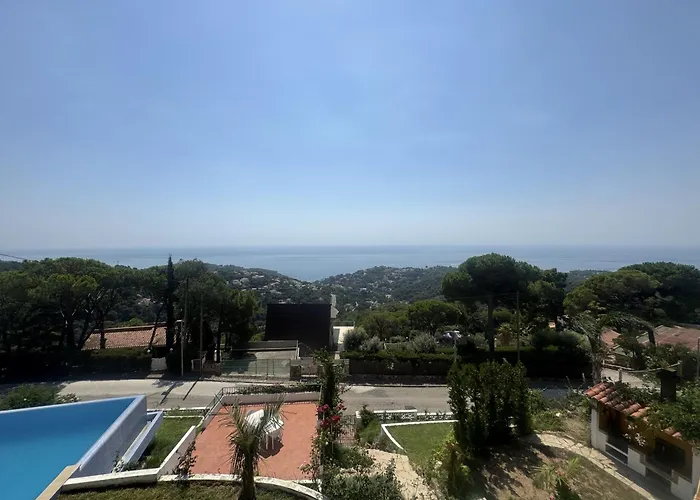 Casa Con Hermosas Vistas A La Costa * Lloret de Mar