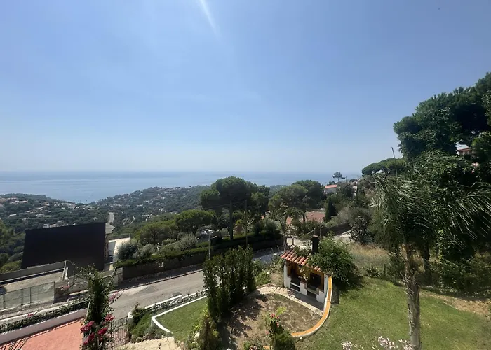 Casa Con Hermosas Vistas A La Costa *