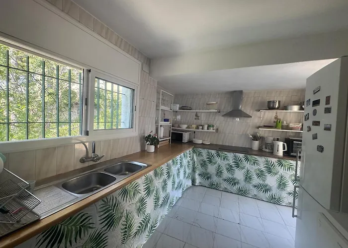 Casa Con Hermosas Vistas A La Costa